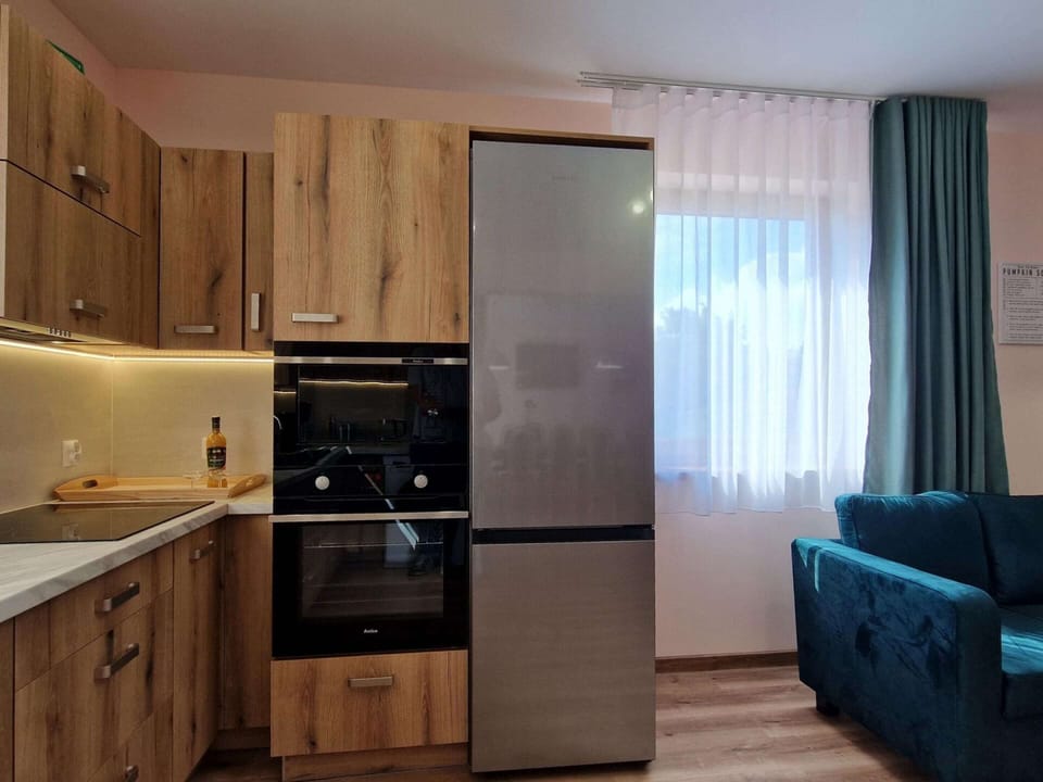 House | Private kitchen | Electric kettle, toaster