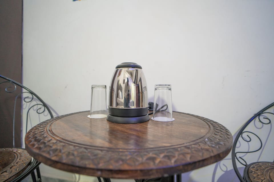 Standard Double Room | In-room dining