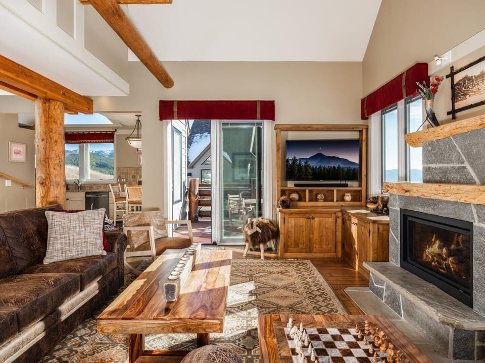 Home Decor, Architecture, Building, Furniture, Indoors