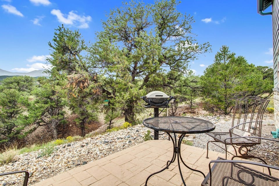 Private Patio with mountain view