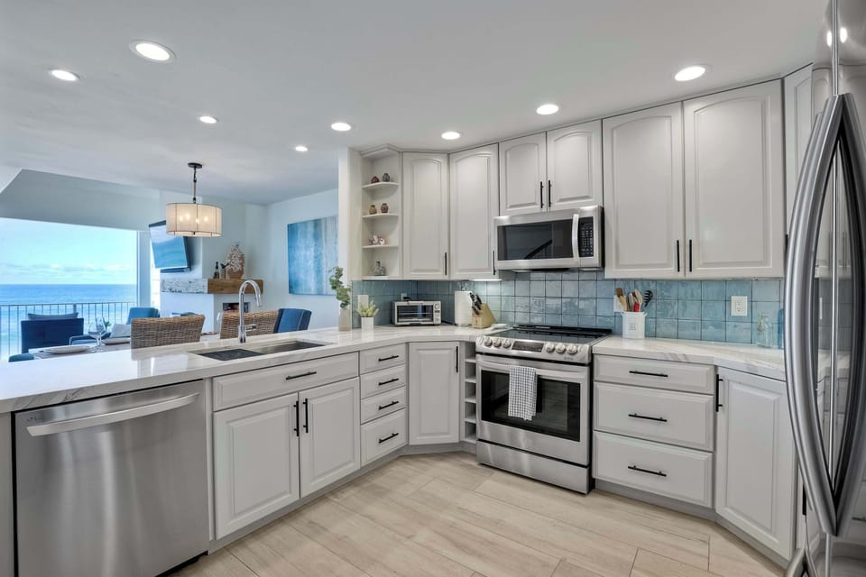 Fully equipped kitchen