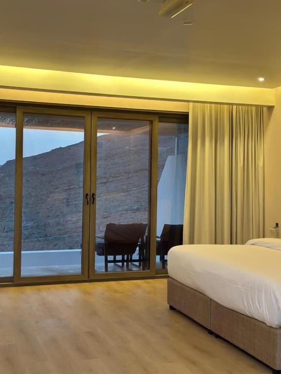 Royal Double or Twin Room, 1 Bedroom, River View | Desk, laptop workspace, WiFi (free), individually decorated