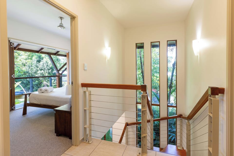 Bedroom 2 (2)