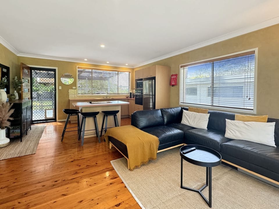 Kitchen/Living Area