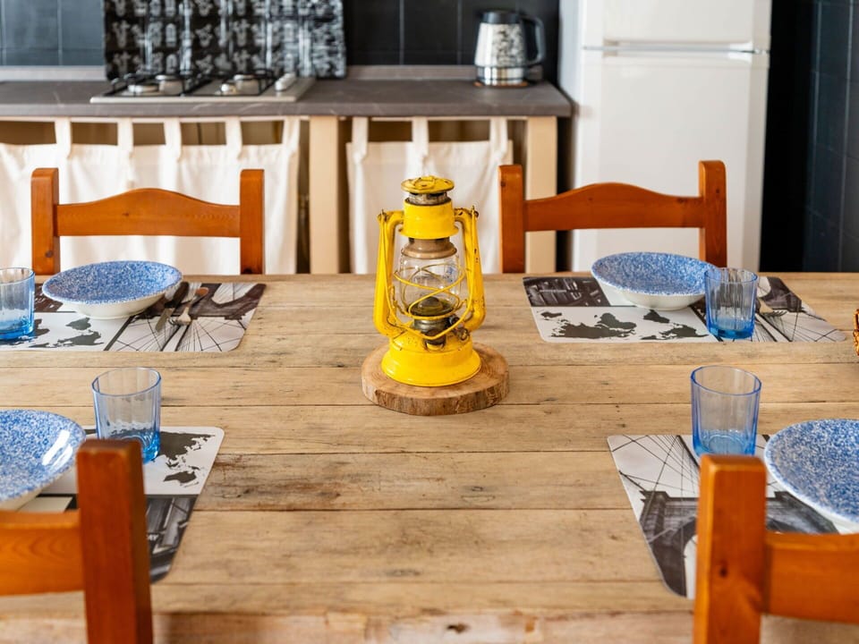 Furniture, Wood, Flooring, Interior Design, Floor, Tableware, Cabinetry, Wood Stain, Hardwood, Shelf