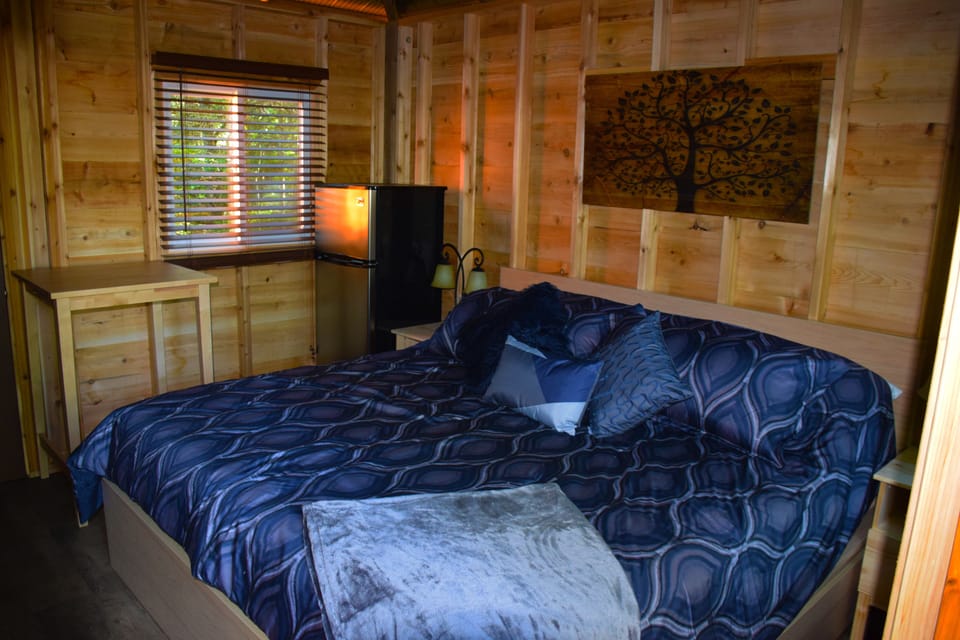 Villa, 1 King Bed | Free WiFi, bed sheets