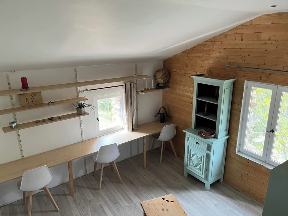Domaine du Cruvelet Grand Gite | Free cribs/infant beds, free WiFi, bed sheets