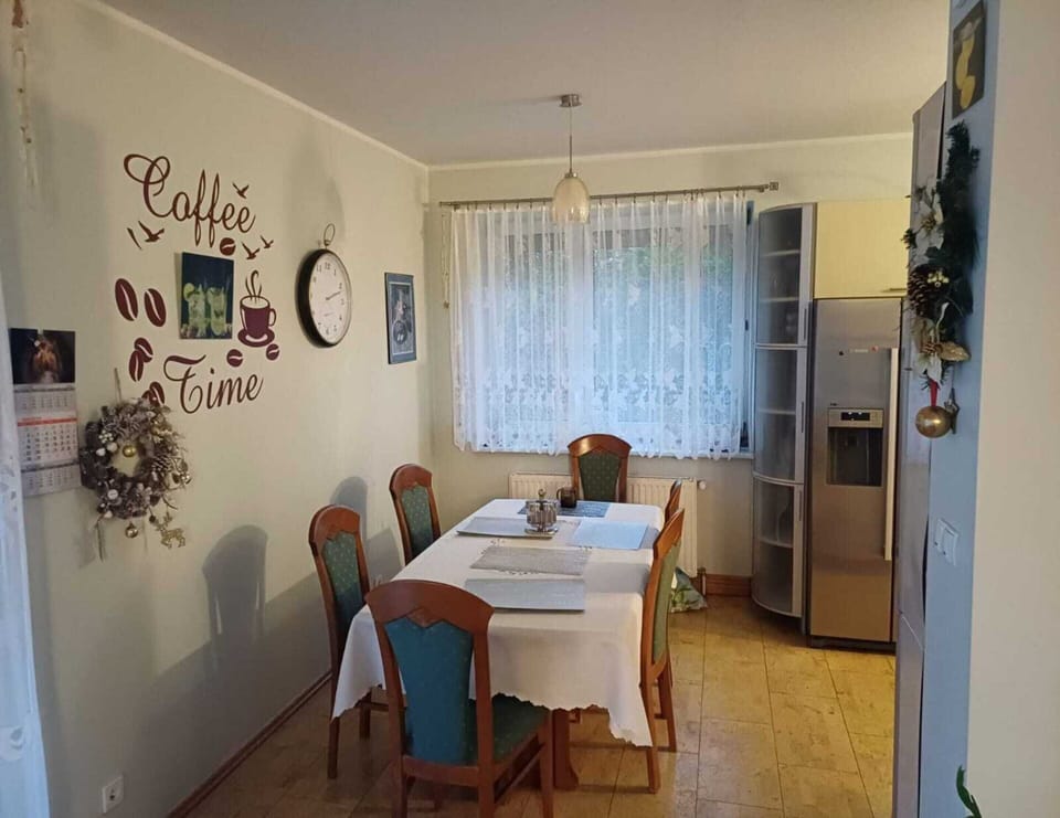House | Dining