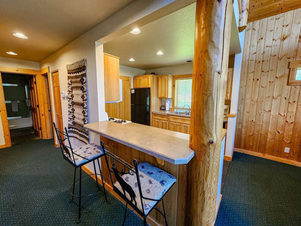 6. Eagle Creek 3 Bedroom Chalet BEC127