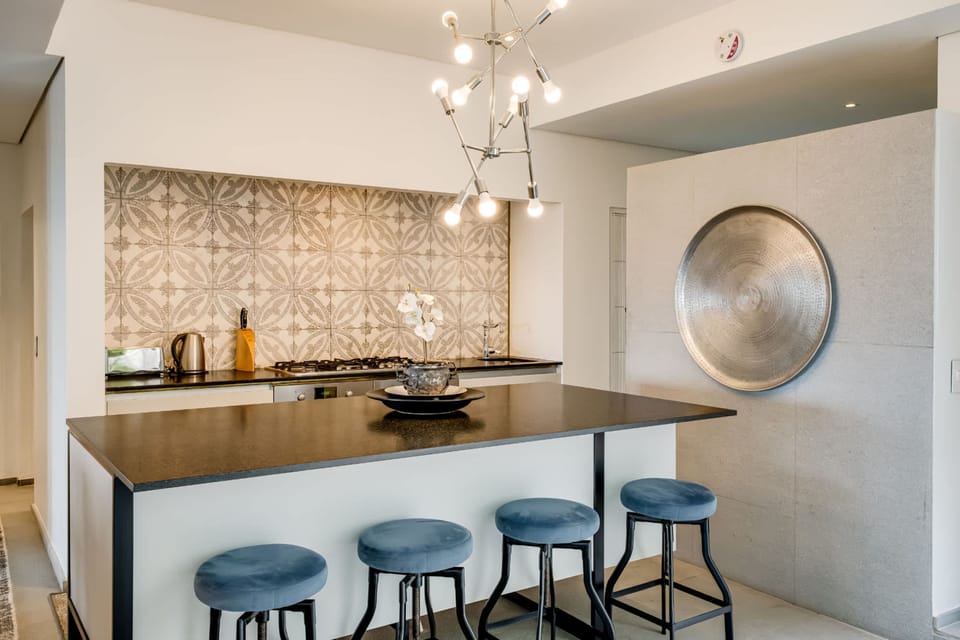 Apartment | 3 bedrooms, desk, Internet