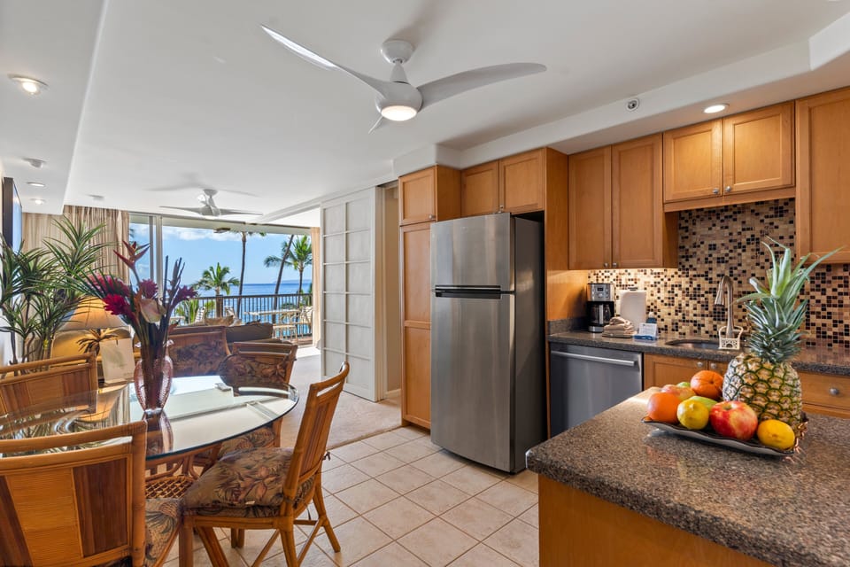 Condo, 2 Bedrooms | Private kitchen | Coffee/tea maker, fridge, oven, toaster