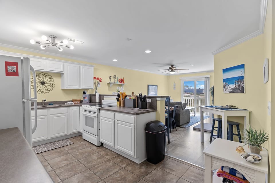 Spacious unit with plenty of space!