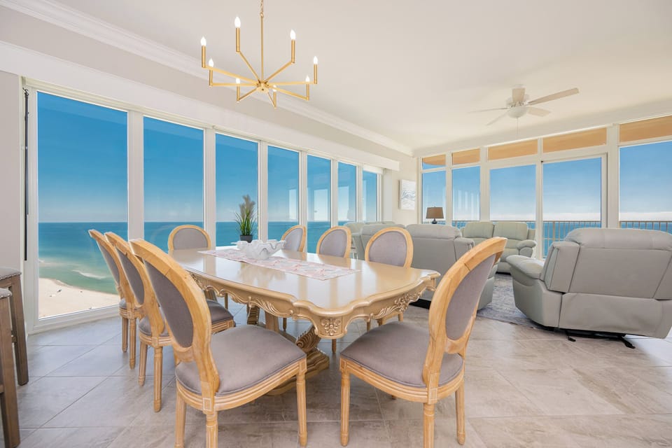 Phoenix Gulf Towers 2208, Tower Two, Orange Beach, Alabama, beach front, 4 bedroom condominium on the 22nd floor