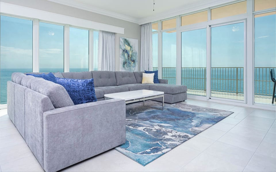 Phoenix Gulf Towers 2708, Tower Two, Orange Beach, Alabama, beach front, 4 bedroom condominium on the top 27th floor