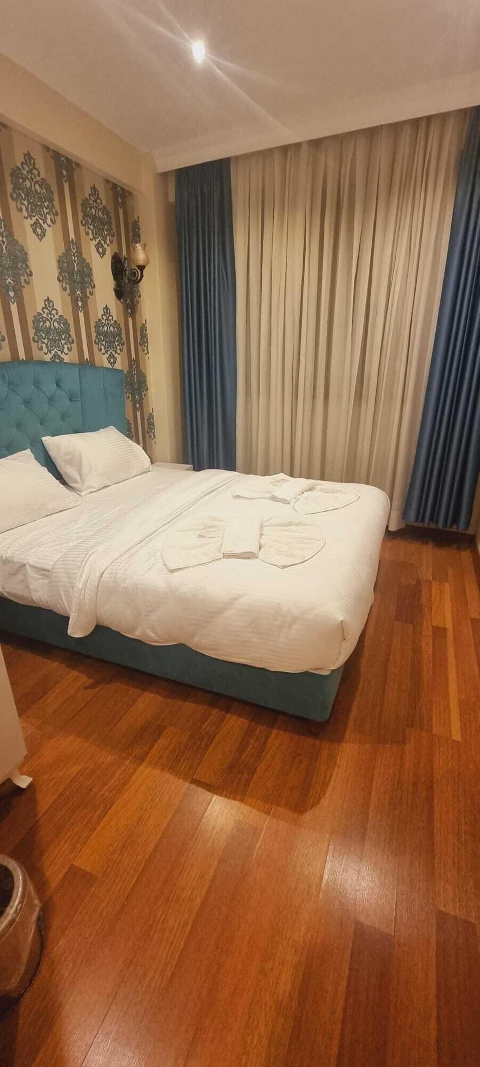 Egyptian cotton sheets, premium bedding, blackout drapes