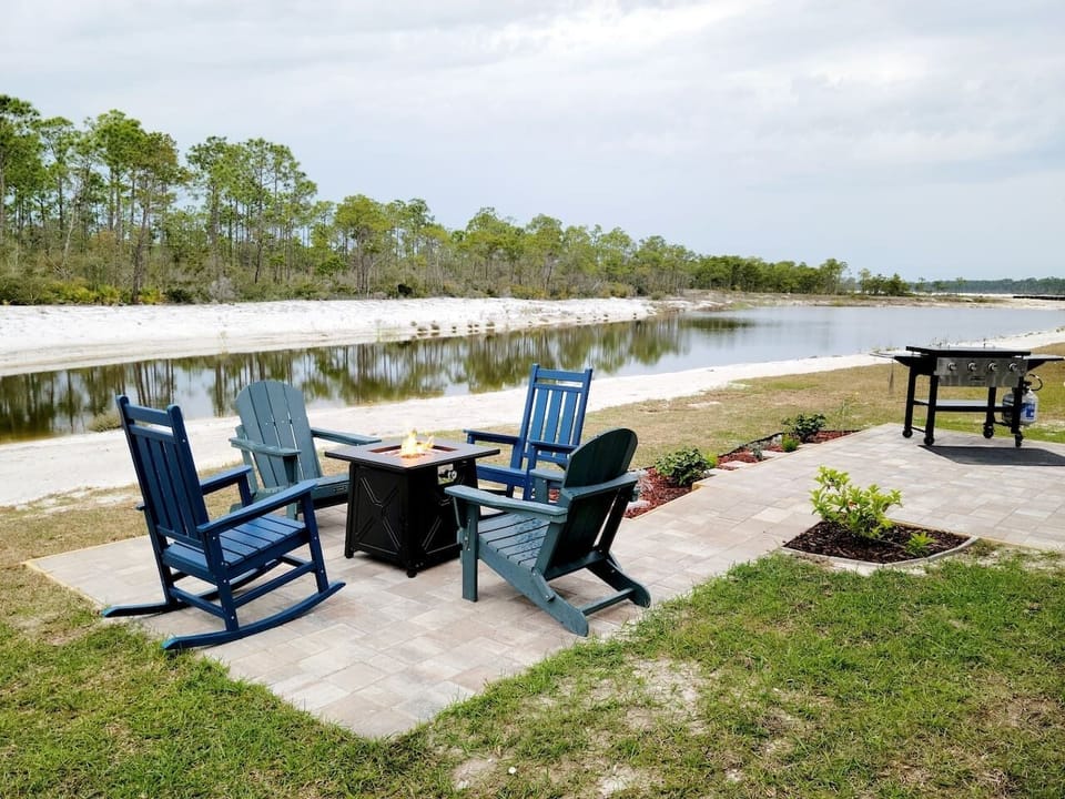 Enjoy a fire in the private fire pit