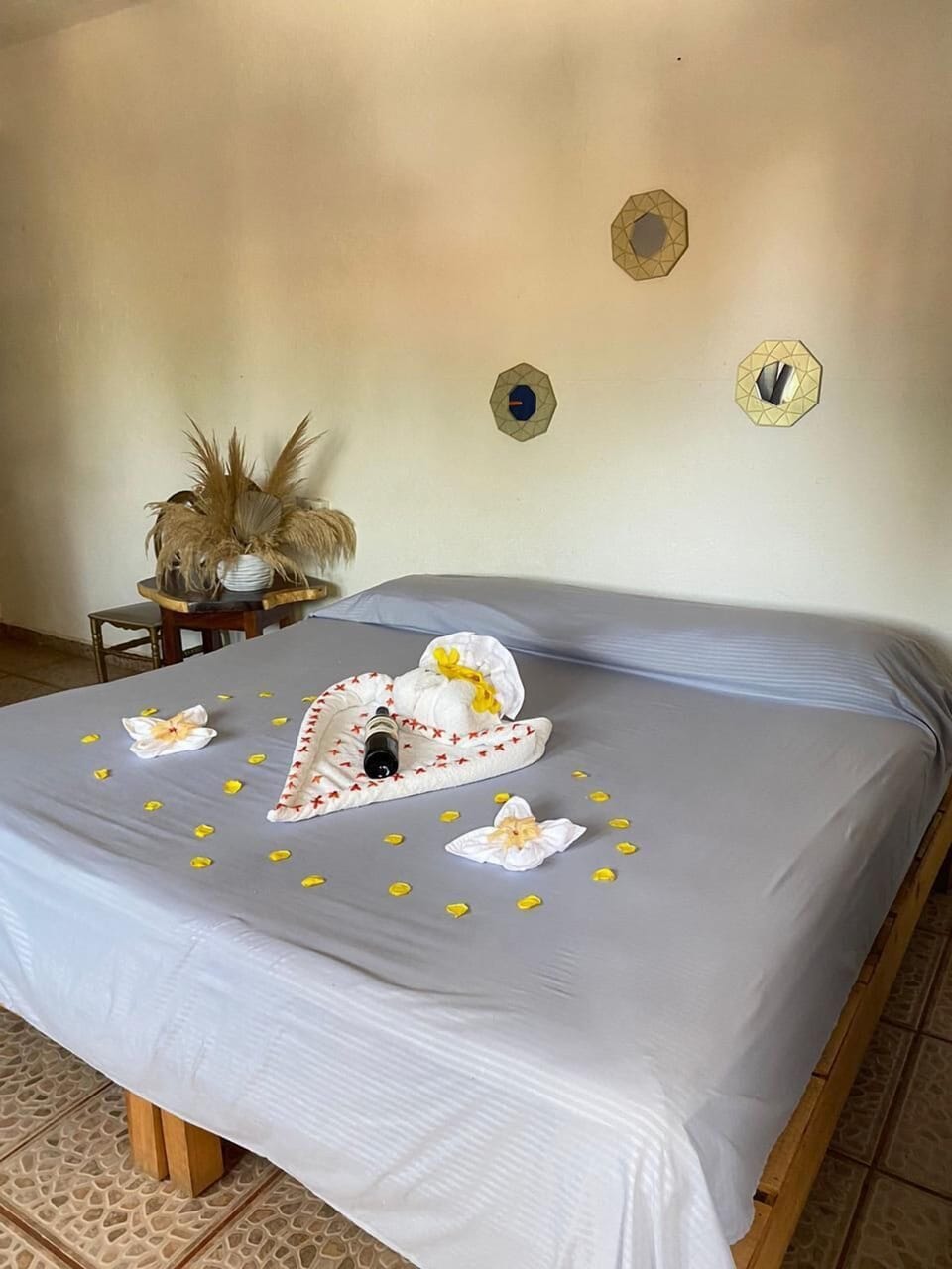 Economy Room | Free WiFi, bed sheets