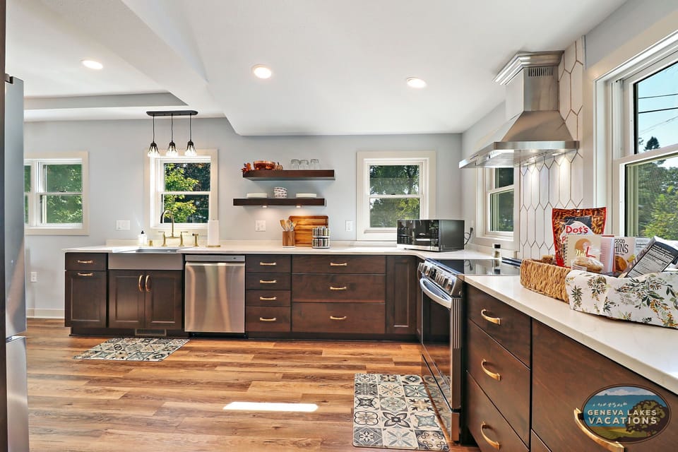 Beautiful spacious kitchen equipped with new applicances