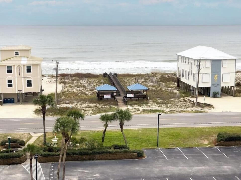 Deeded Beach Access