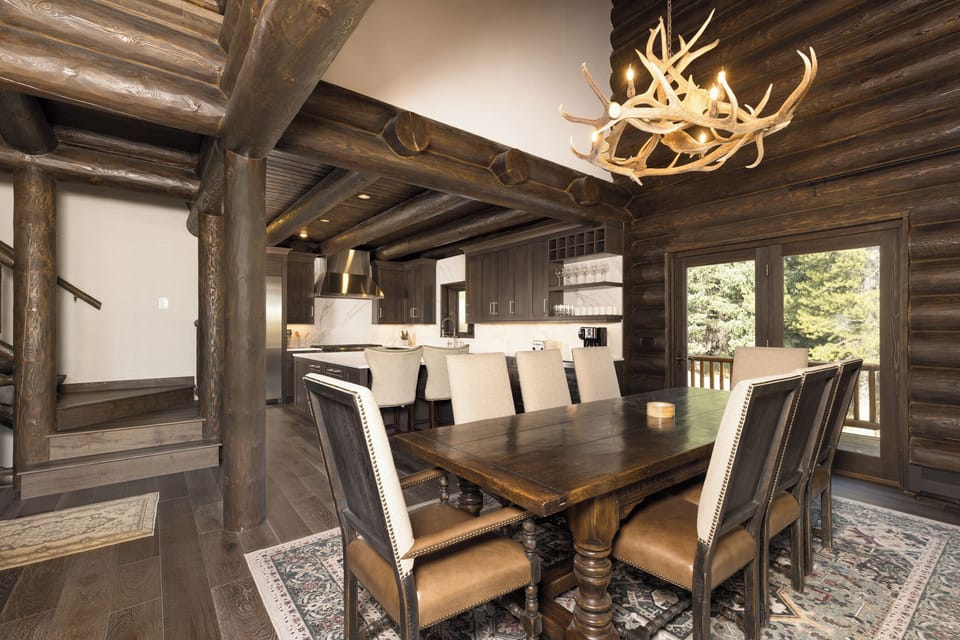 Dining Room | Main Level