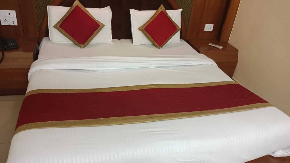 Deluxe Double Room | Free WiFi