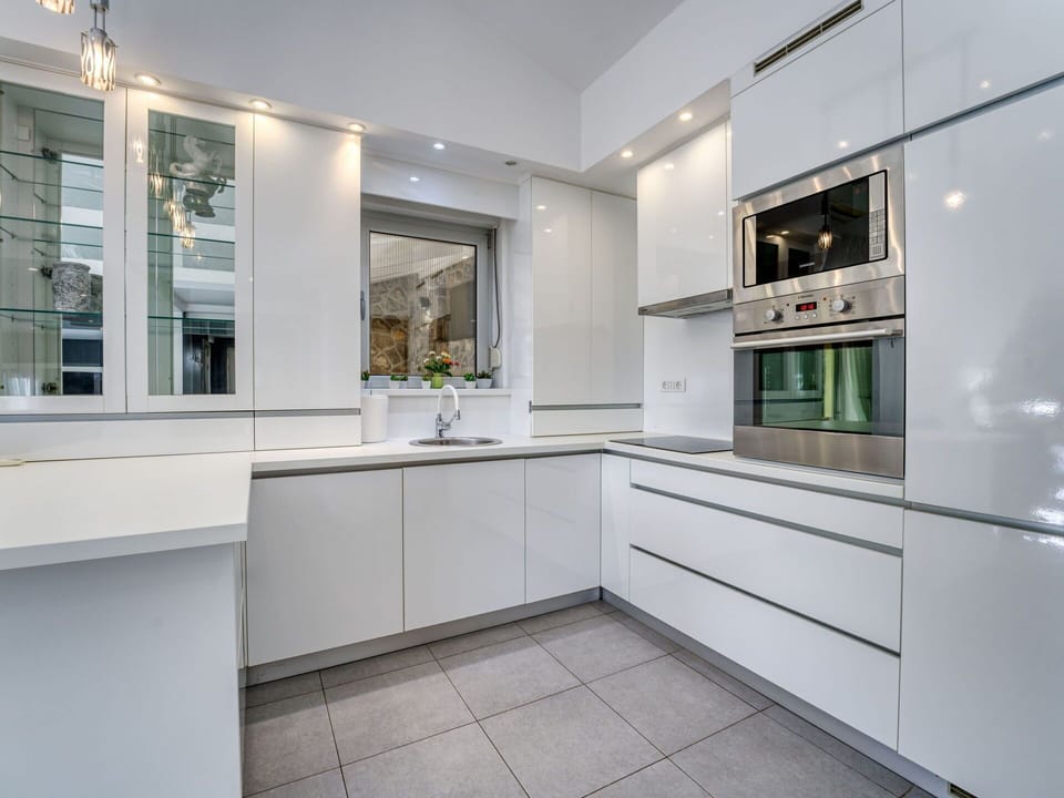 Cabinetry, Furniture, Countertop, Property, Building, Kitchen, Tap, Interior Design, Kitchen Appliance, House