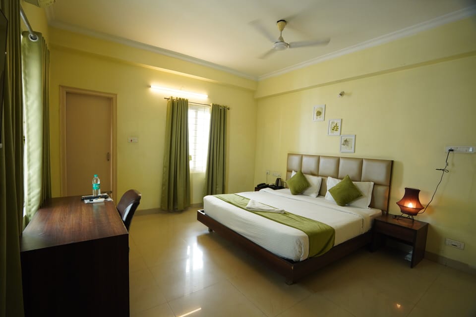 Deluxe Room | Soundproofing
