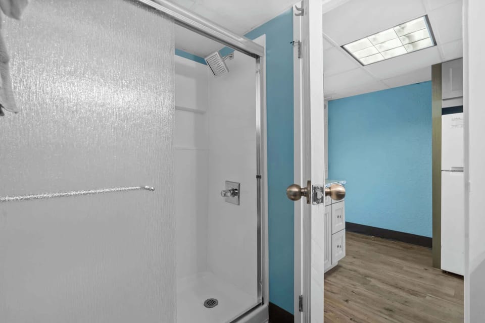 Stand Up Shower