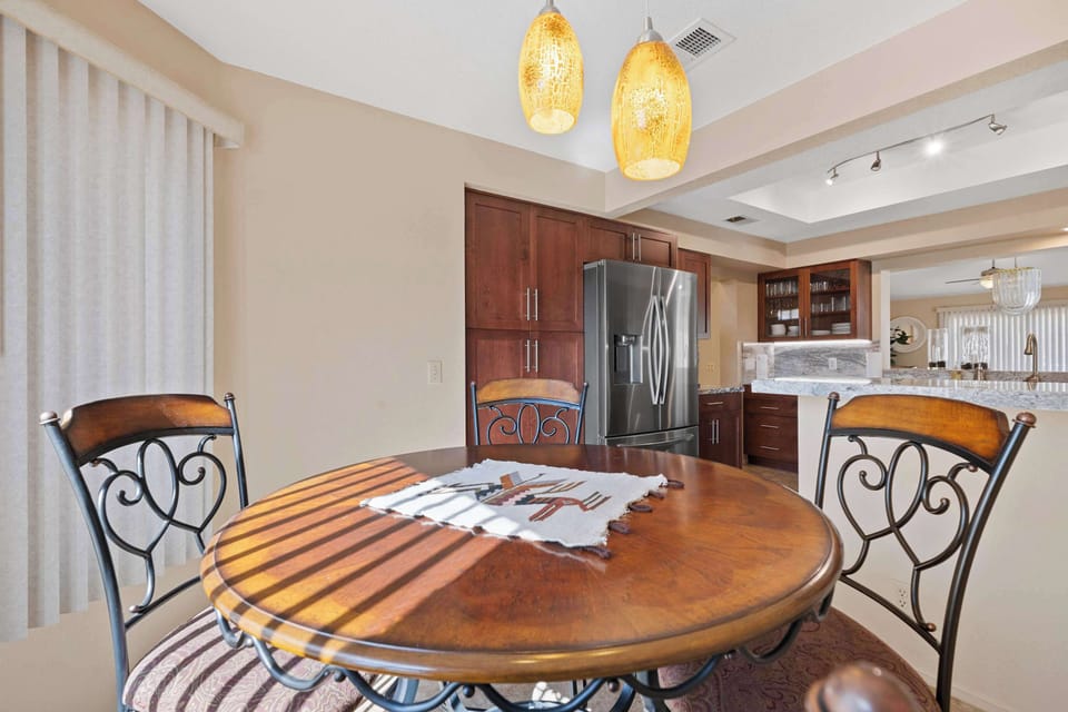 Enjoy quick bites with a view at the elegant breakfast table