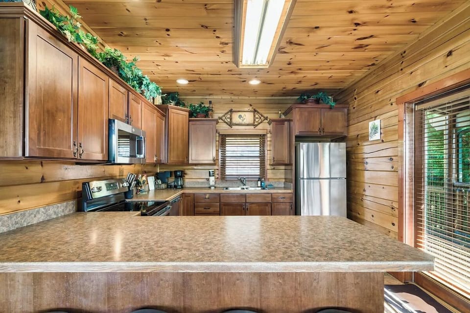 Windows to Heaven's fully-equipped kitchen