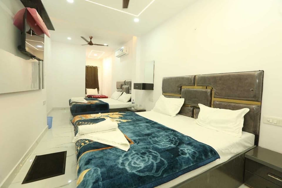 Family Quadruple Room | Free WiFi