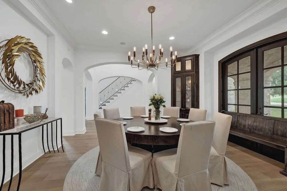 House, Multiple Beds, Pool Access, Pool View (2975 Bear Creek Rd) | Dining