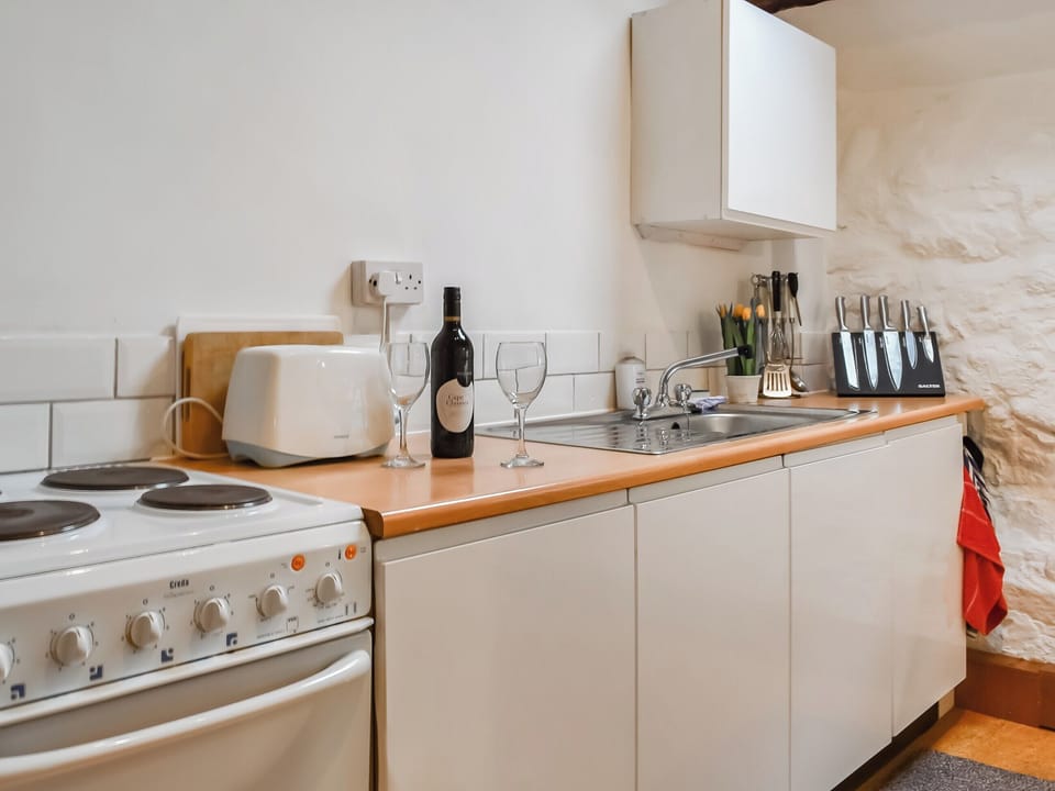 Kitchen | Scrumpy Cottage, Bodmin