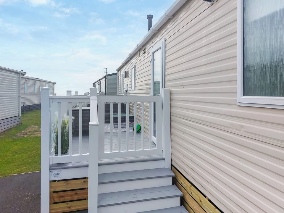 Exterior | Marni&rsquo;s Seaview, Heysham, near Morecambe