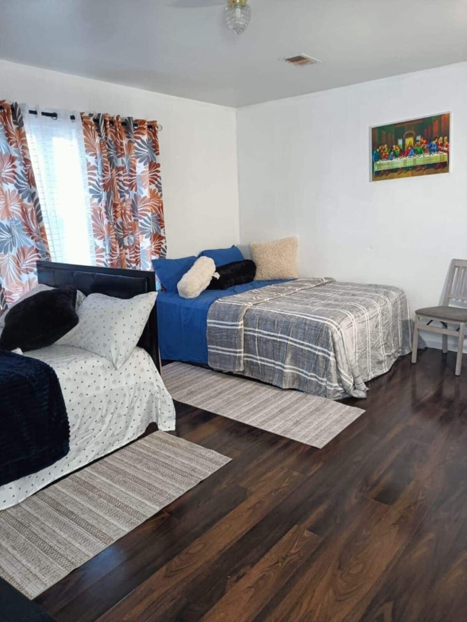 Executive Room, 2 Queen Beds, Non Smoking, Private Bathroom | Individually furnished, iron/ironing board, free WiFi