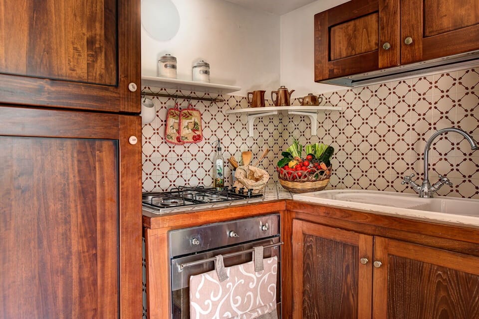 Autumn, Kitchen, Spring, Summer, Winter