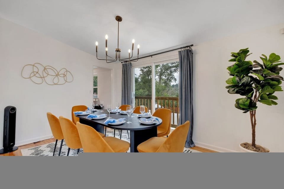 8 Person Dining Room