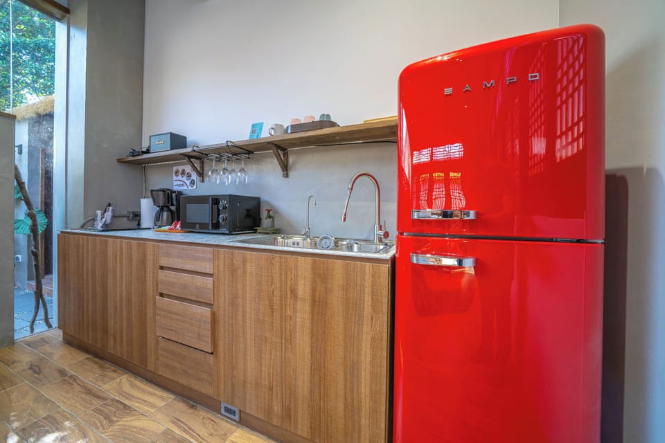 Shared fridge, microwave, coffee/tea maker, electric kettle