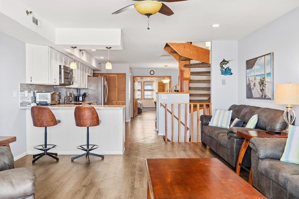 Townhome, 4 Bedrooms | Living area | Streaming services