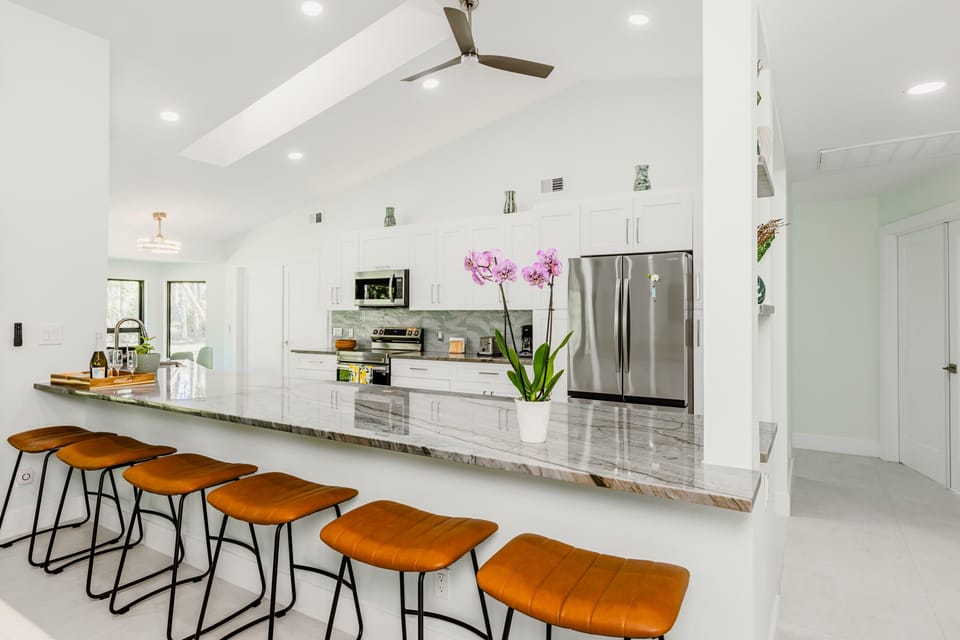 Extra sized Quartzite natural stone countertop 