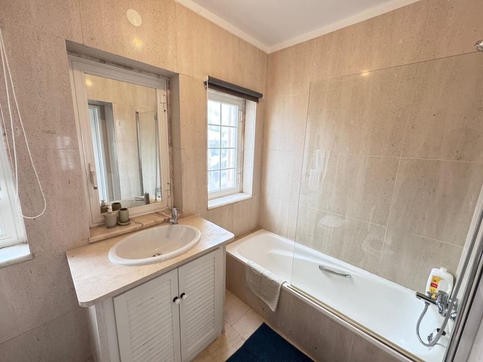 Panoramic Double Room, Ocean View | Bathroom | Bathtub, free toiletries, towels, soap