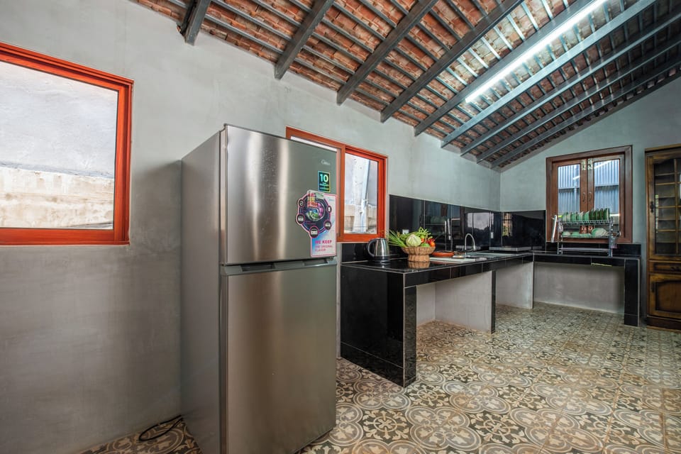 Three-Bedroom Suite | Private kitchen