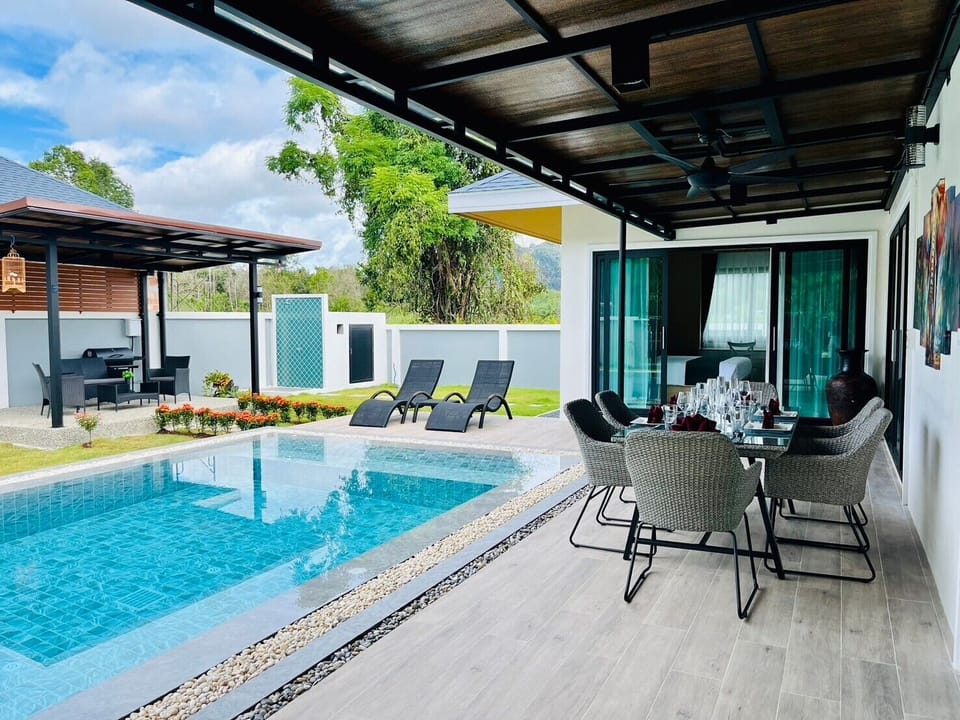 Deluxe Villa, Mountain View | Terrace/patio