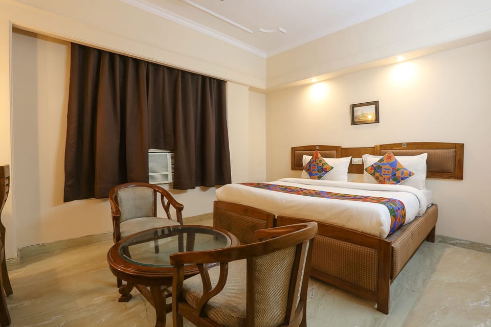 Premium Room | Egyptian cotton sheets, premium bedding, in-room safe, bed sheets