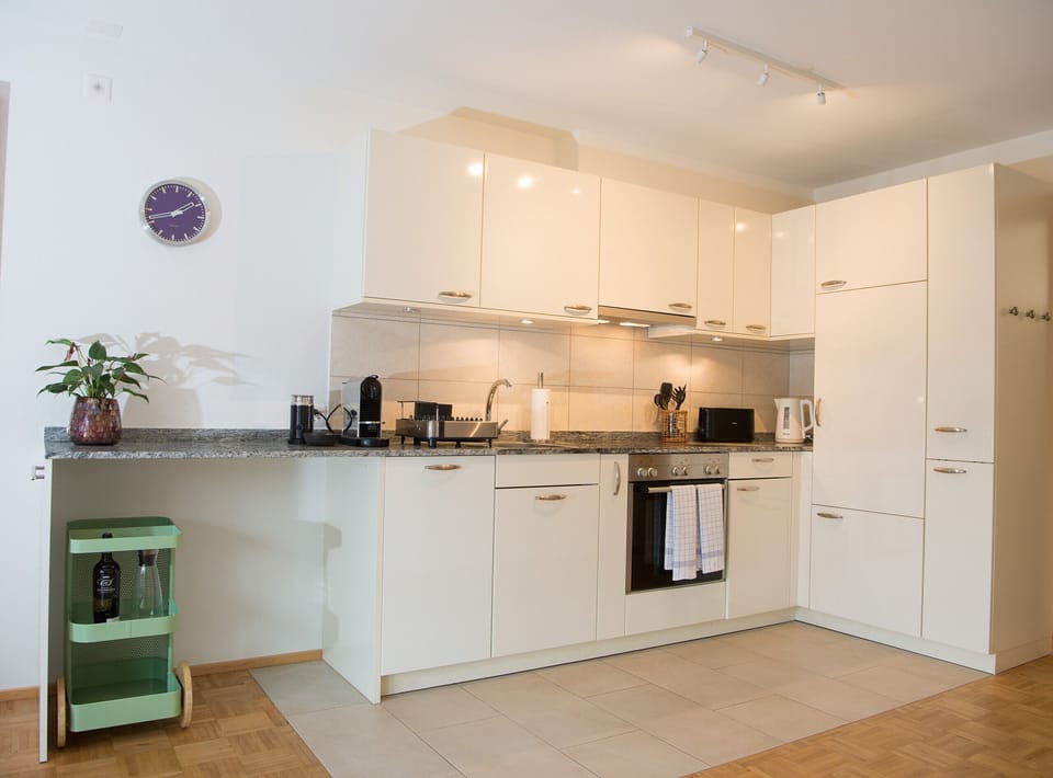 Open kitchen
