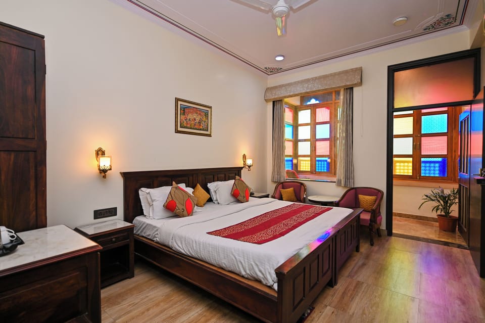 Deluxe Double Room | Memory foam beds, minibar, desk, laptop workspace