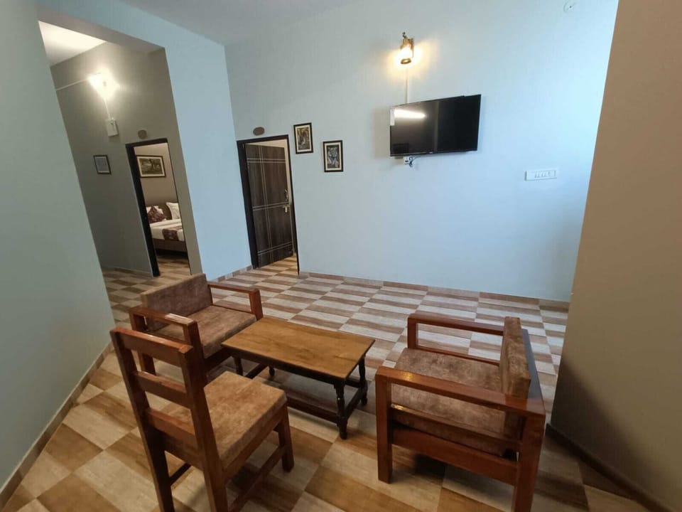 Deluxe Villa | Soundproofing