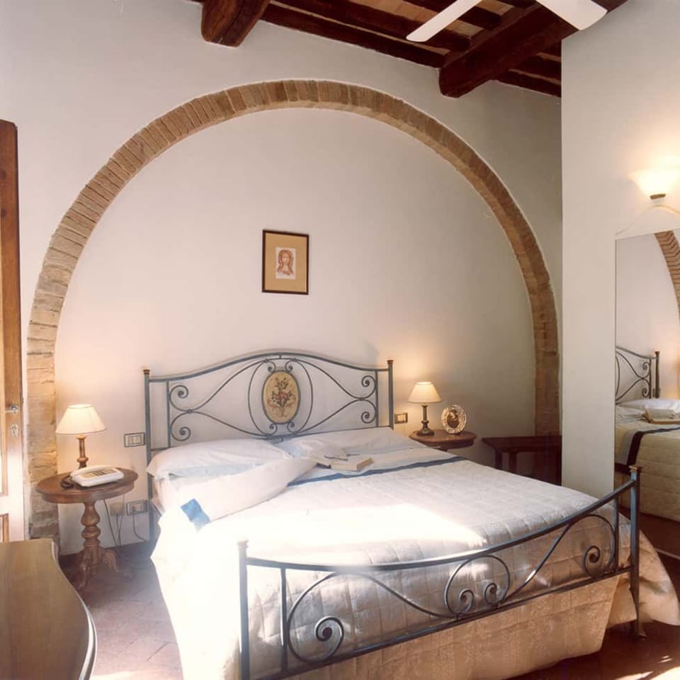 Premium Apartment, 2 Bedrooms, Pool Access, Garden View | Premium bedding, in-room safe, cribs (surcharge), WiFi (free)