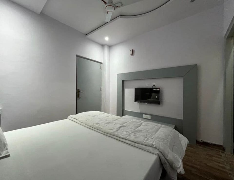 Deluxe Double Room | Bed sheets