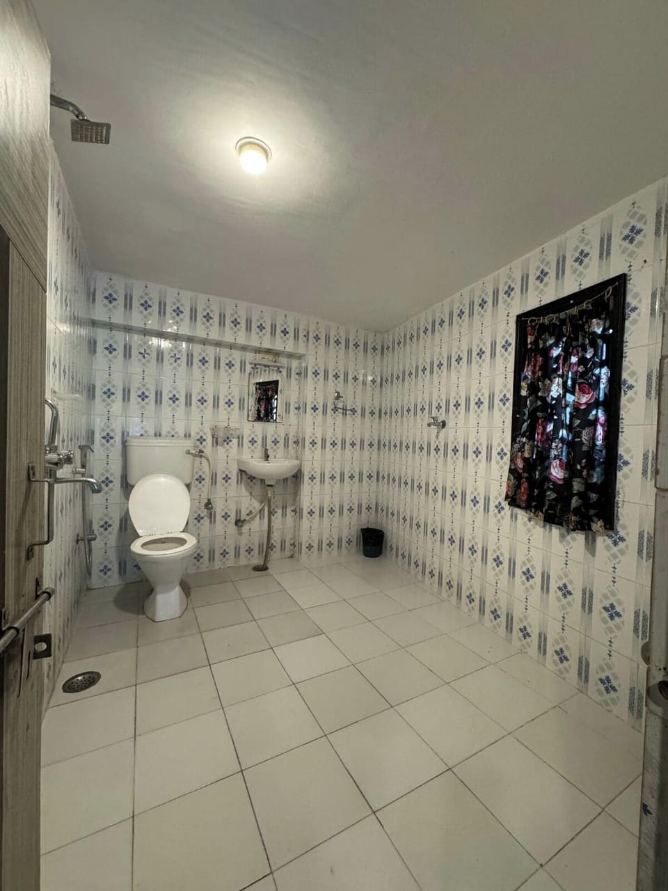 Deluxe Room | Bathroom